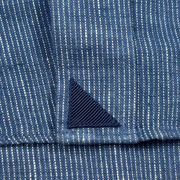 UNTUCKit Men's Chambray Blue Button-Down Shirt 100% Linen Size L - Picture 8 of 9